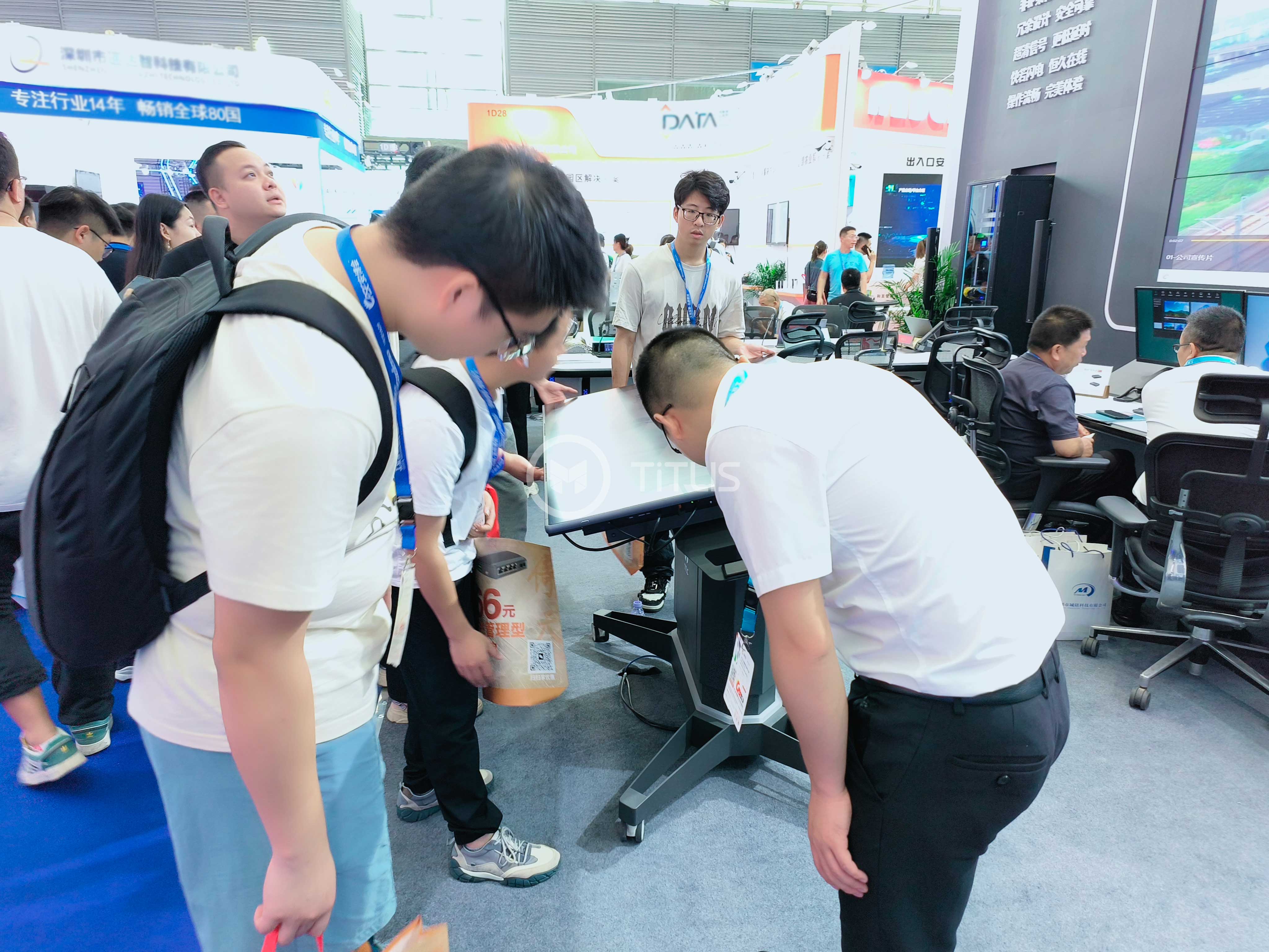 1698224373778660.jpg 6.jpg